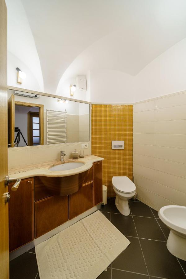 Guest House Zerjal Podnanos ภายนอก รูปภาพ